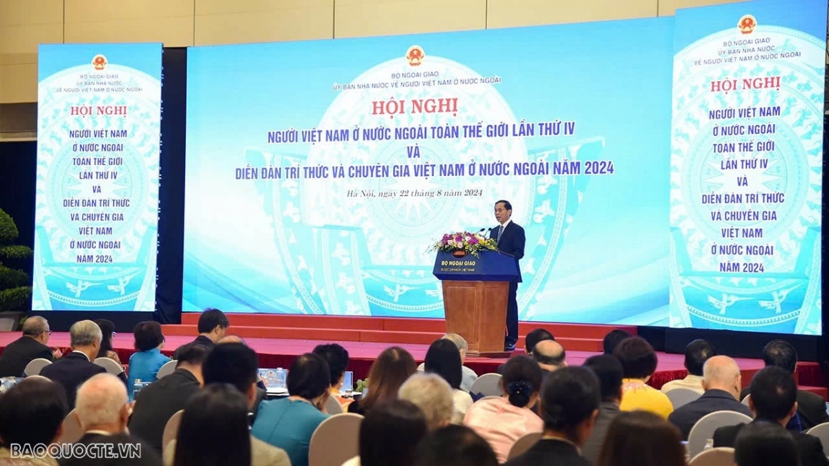 Hanoi conference seeks to unlock overseas Vietnamese’s resources for development